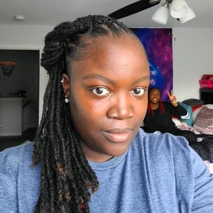 Meet your Posher, Jacola